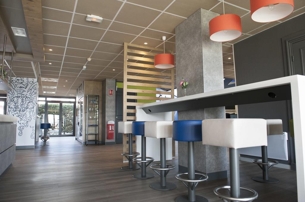 Ibis Budget Goussainville Charles De Gaulle Exterior foto